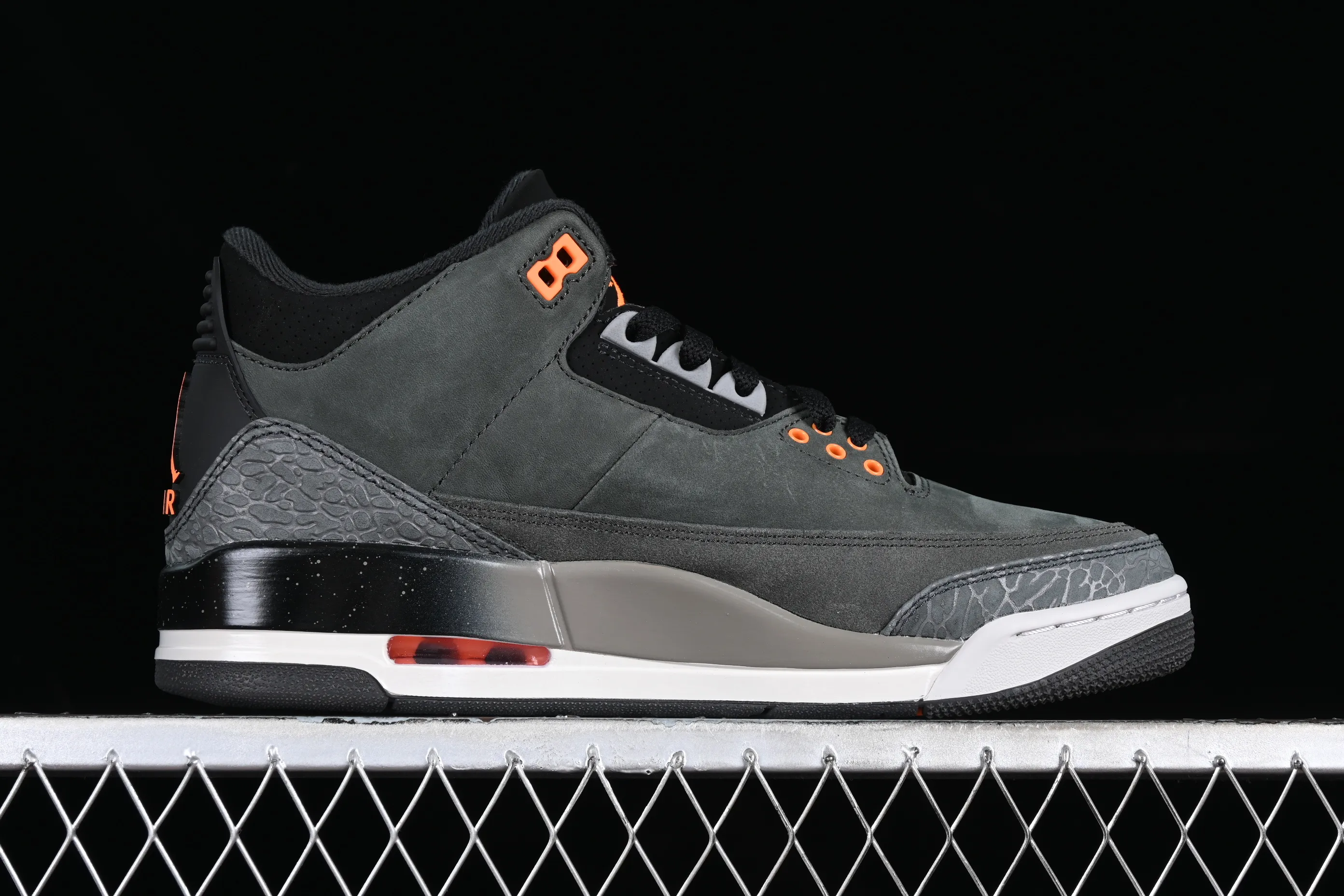 All categories Air Jordan Jordan series basketball shoes Air Jordan 3 LW version Air Jordan 3 Retro "Fear" AJ3 Joe 3 fear dark gray CT8532-080